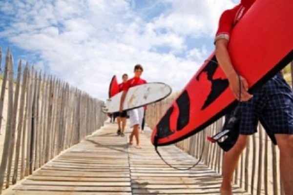 Go Jugendreisen Surf Camps (France)