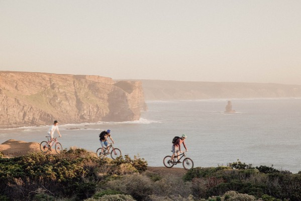 Outeroutes Adventure Camps (Aljezur, Portugal)