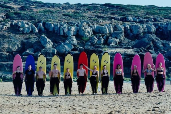 25 Reasons Why Everyone Loves Surfing - Rapture Surfcamps