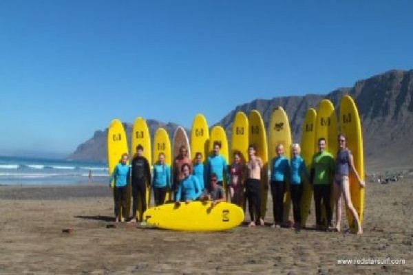 RED STAR Surfcamp (Lanzarote)