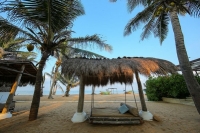 Dolphin Beach Resort (IllanthadiyaI, Sri Lanka)